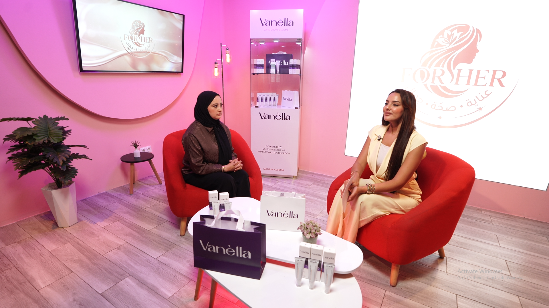 Interview plateau FOR HER avec produits Vanèlla